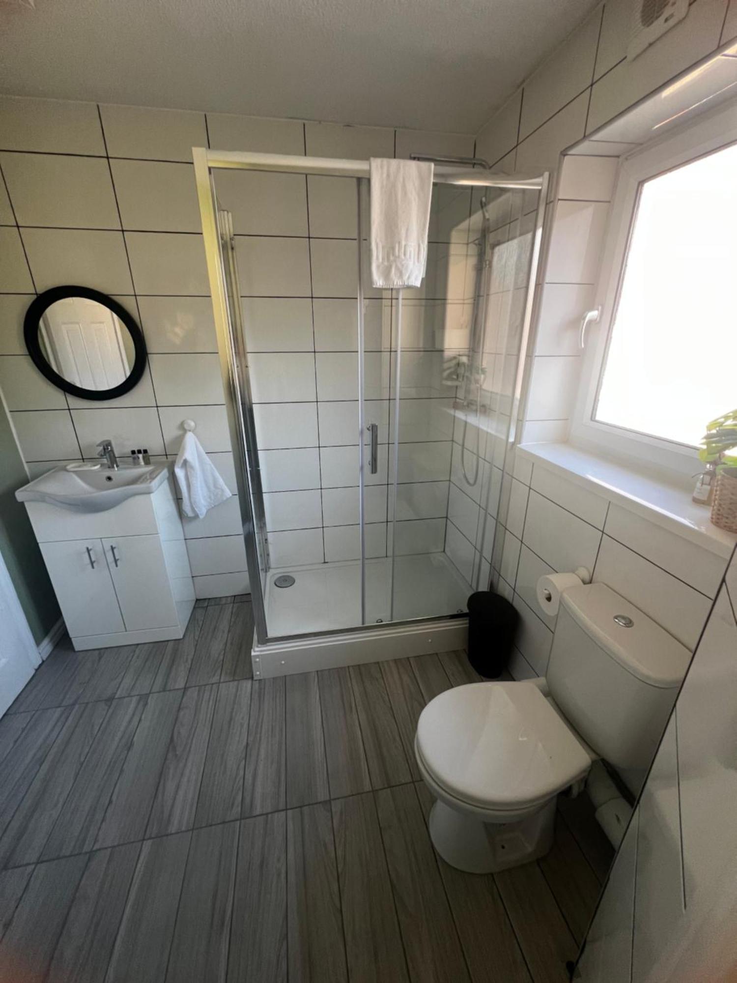 Irene By Koya Homes - 2-bedroom Bungalow, Centre & Free Parking Holiday home *